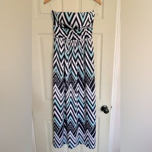 Beautiful strapless striped maxi dress